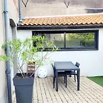 ゲストハウス La Maison De Jade ナント