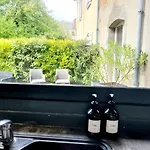 La Maison De Jade ゲストハウス 4*