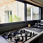La Maison De Jade