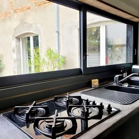 La Maison De Jade - Demeure De Charme Avec Parking