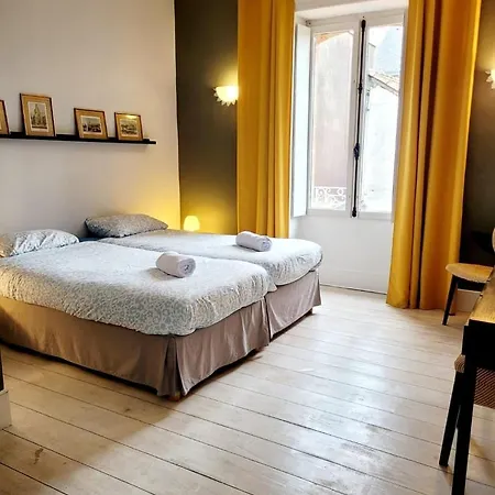 Πανσιόν La Maison De Jade Ναντ