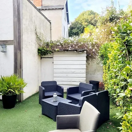 Gæstehus La Maison De Jade 4*